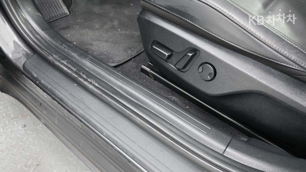 Kia EV6롱 레Seater지 2WD Air - 17