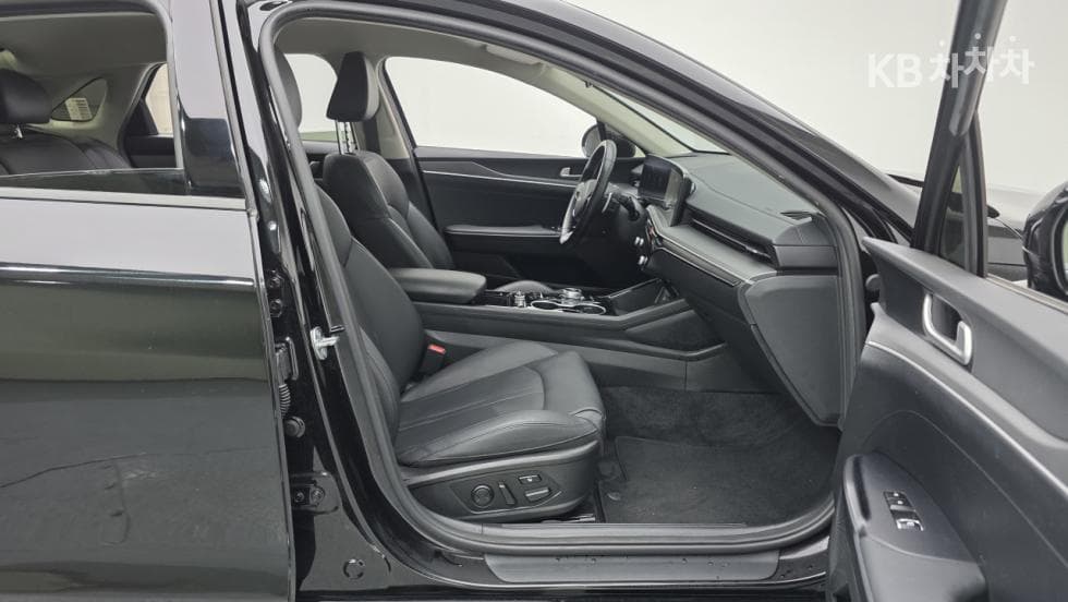 Kia K5 3rd Gen2.0 Gasoline Prestige - 7