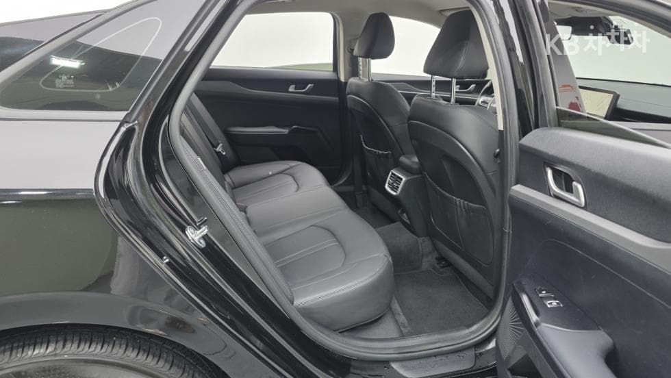 Kia K5 3rd Gen2.0 Gasoline Prestige - 8