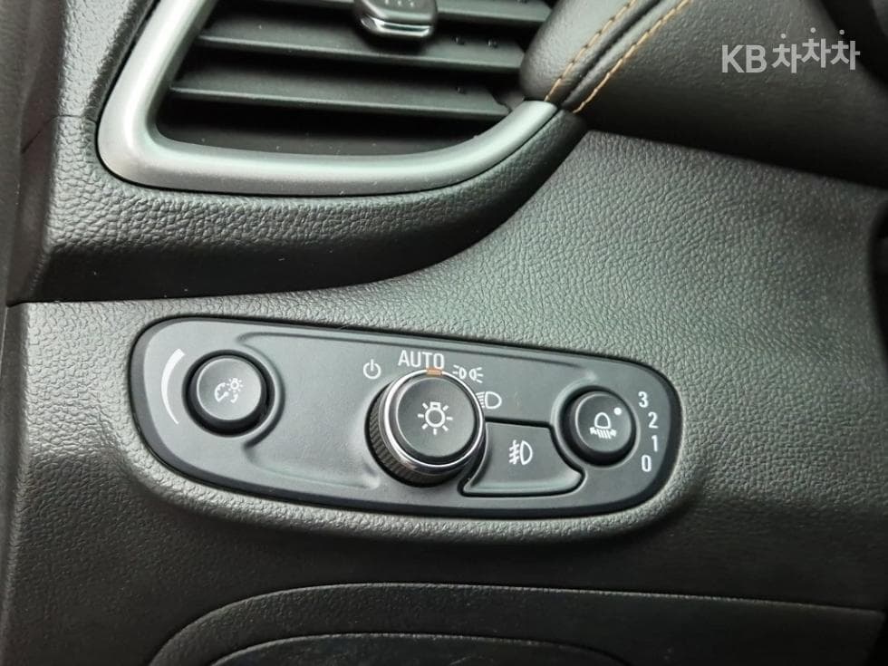 GM Korea The New (facelift) Trax1.4 LT Deluxe - 18