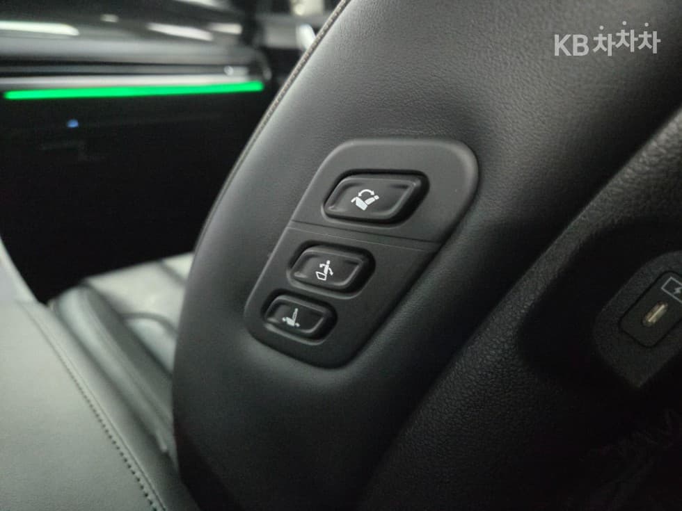 Hyundai The New (facelift) Palisade3.8 Gasoline 4WD Calligraphy - 25