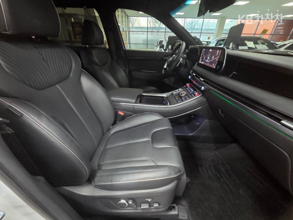 Hyundai The New (facelift) Palisade3.8 Gasoline 4WD Calligraphy - 27