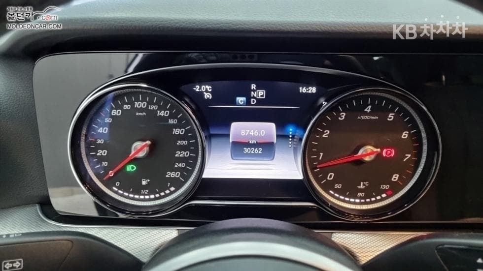 Mercedes-Benz E-Клас (W213)E300 Avantgarde - 5