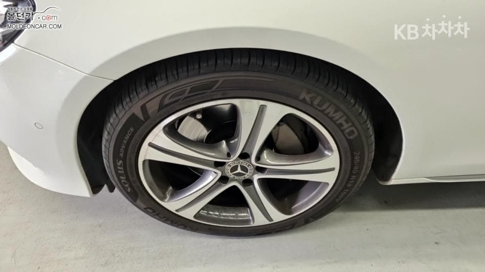 Mercedes-Benz E-Клас (W213)E300 Avantgarde - 6