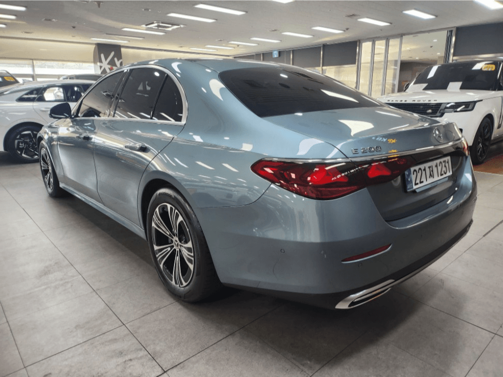 Mercedes-Benz E-클래스 (W214)E200 Avantgrade - 5