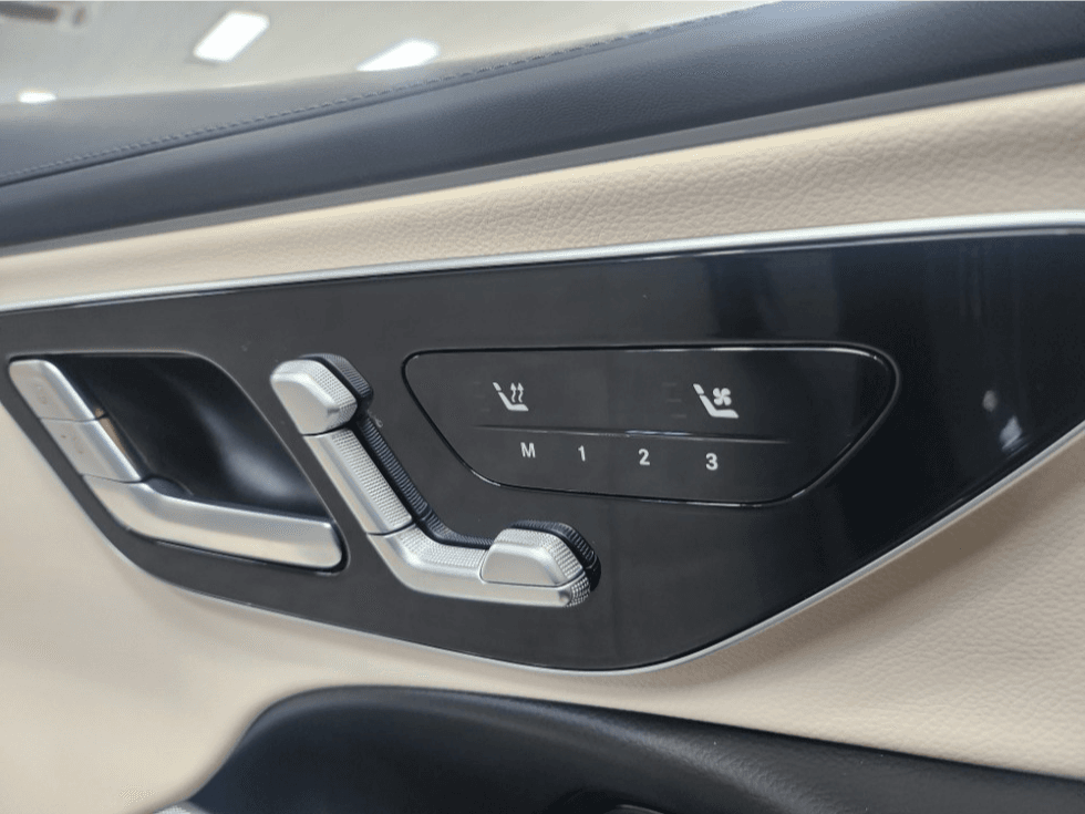 Mercedes-Benz E-클래스 (W214)E200 Avantgrade - 11