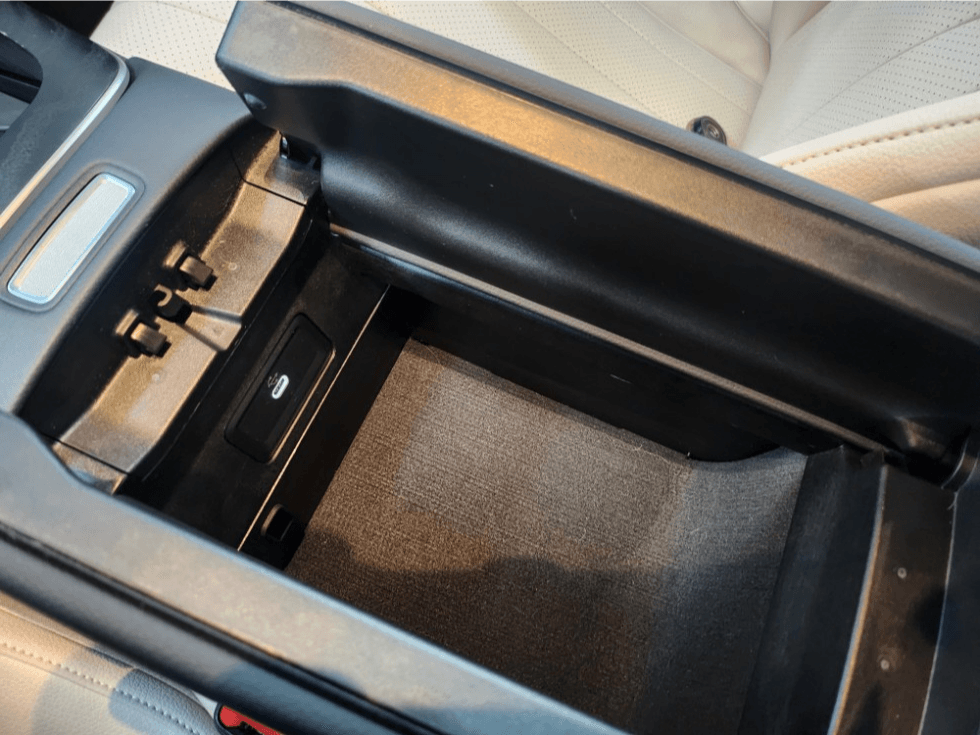 Mercedes-Benz E-클래스 (W214)E200 Avantgrade - 19