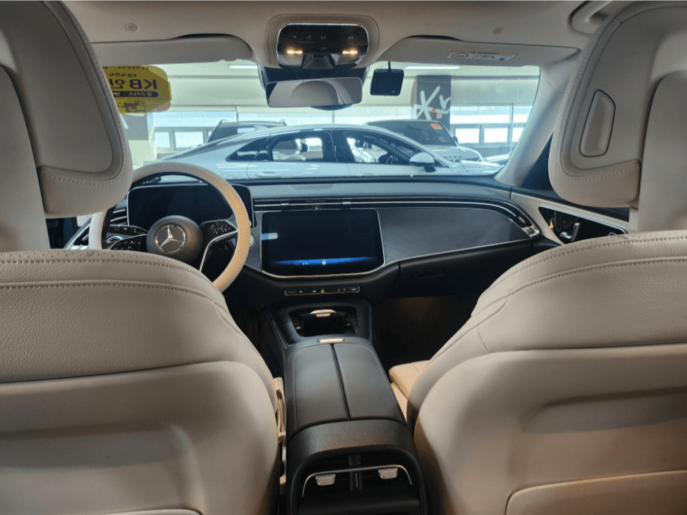 Mercedes-Benz E-클래스 (W214)E200 Avantgrade - 28