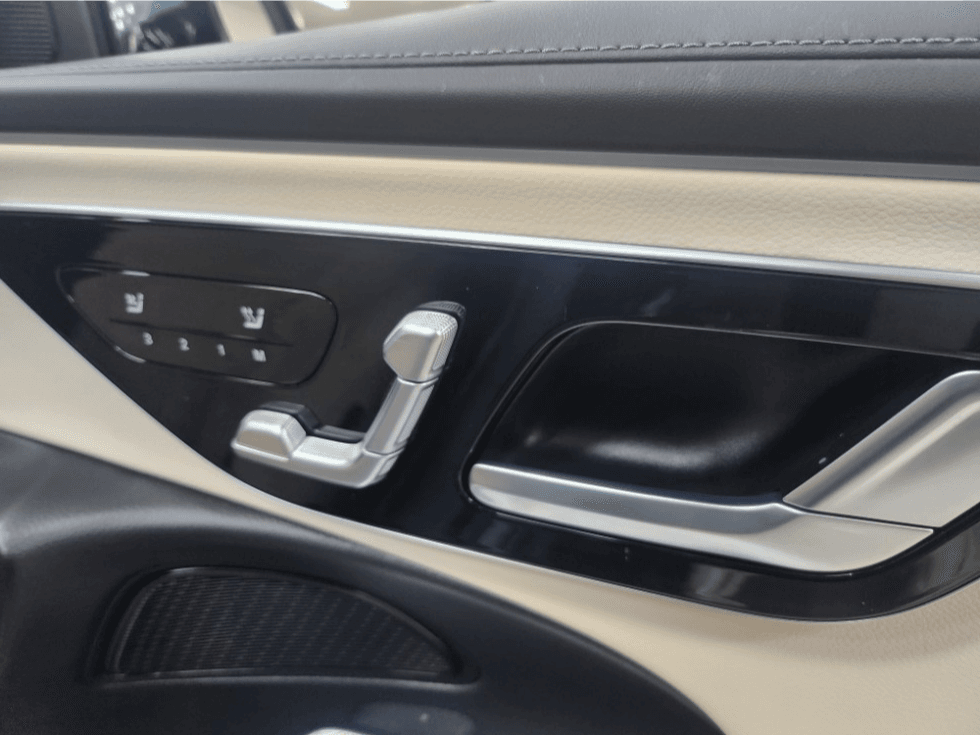 Mercedes-Benz E-클래스 (W214)E200 Avantgrade - 29