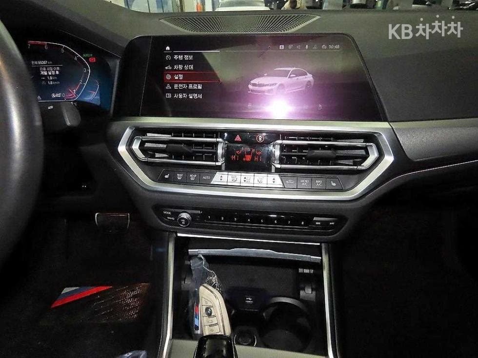 BMW 3 Series (G20)320i M Sport - 11