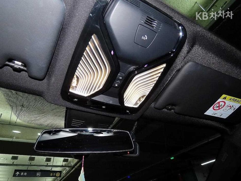 BMW 3 Series (G20)320i M Sport - 17