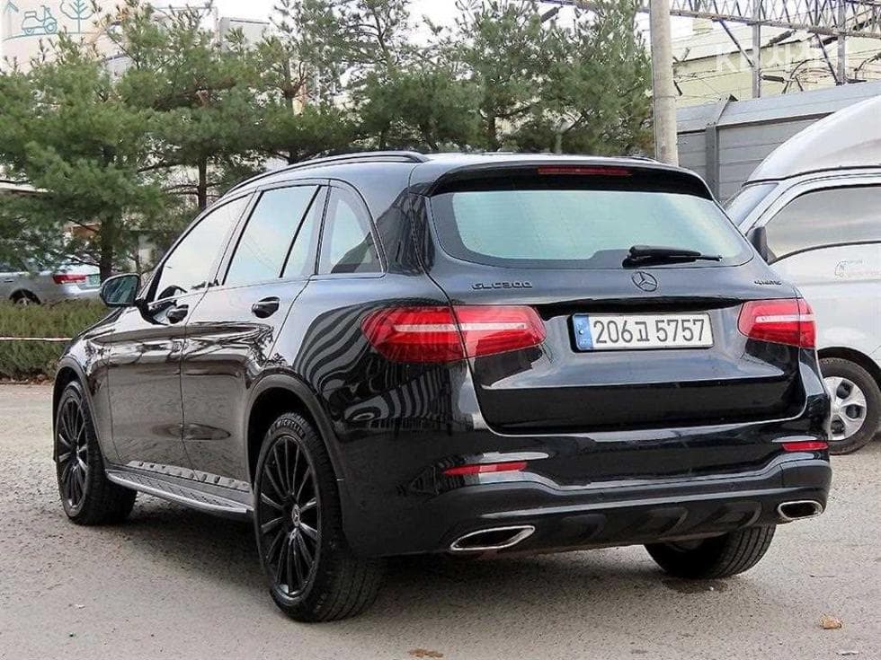 Mercedes-Benz GLC(X253)300 4Matic AMG Line - 3