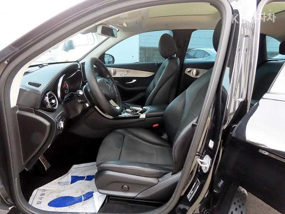 Mercedes-Benz GLC(X253)300 4Matic AMG Line - 5