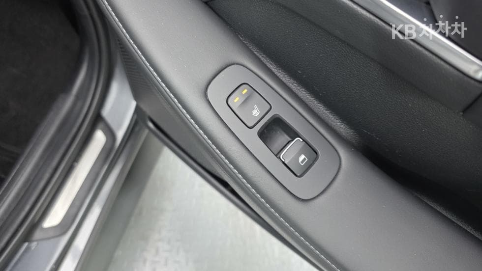 Hyundai Sonata Hybrid (DN8)2.0 Hybrid Premium Plus - 9