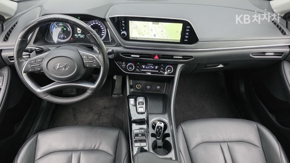 Hyundai Sonata Hybrid (DN8)2.0 Hybrid Premium Plus - 10