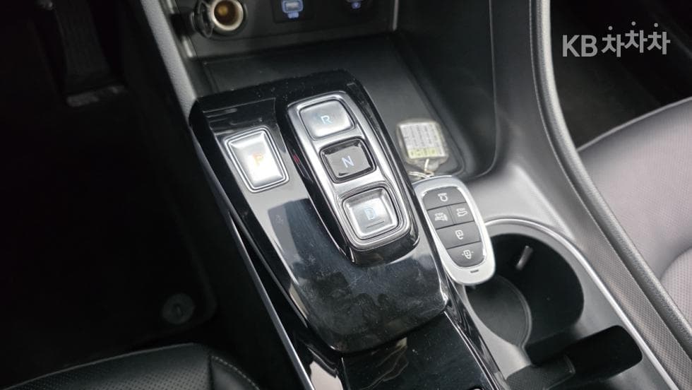 Hyundai Sonata Hybrid (DN8)2.0 Hybrid Premium Plus - 20