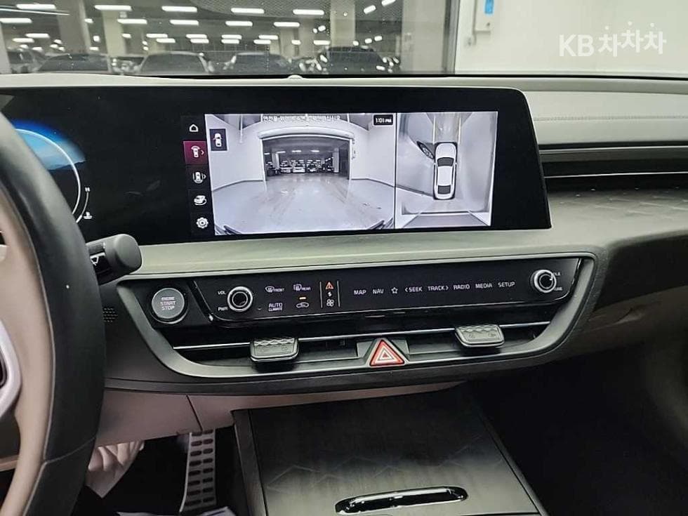 Kia K83.5 Gasoline Signature - 10