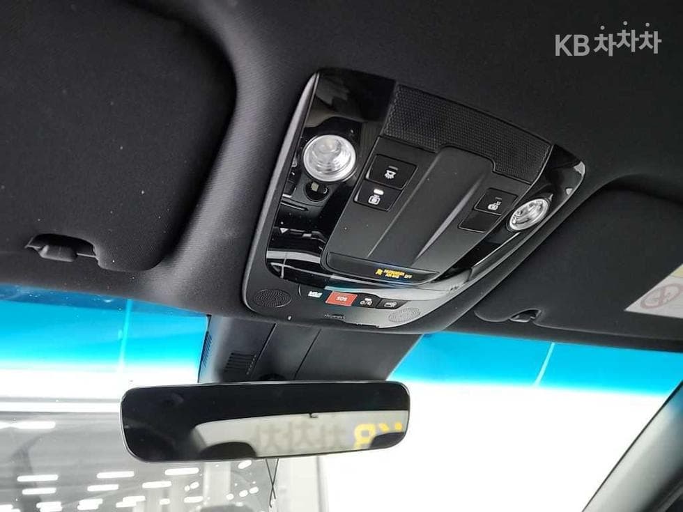 Kia K83.5 Gasoline Signature - 17