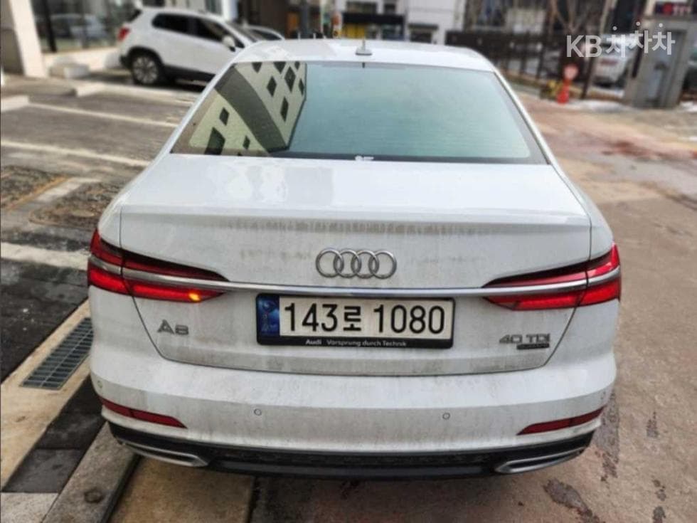 Audi A6(C8)40 Turbo Diesel Injection Quattro Premium - 4
