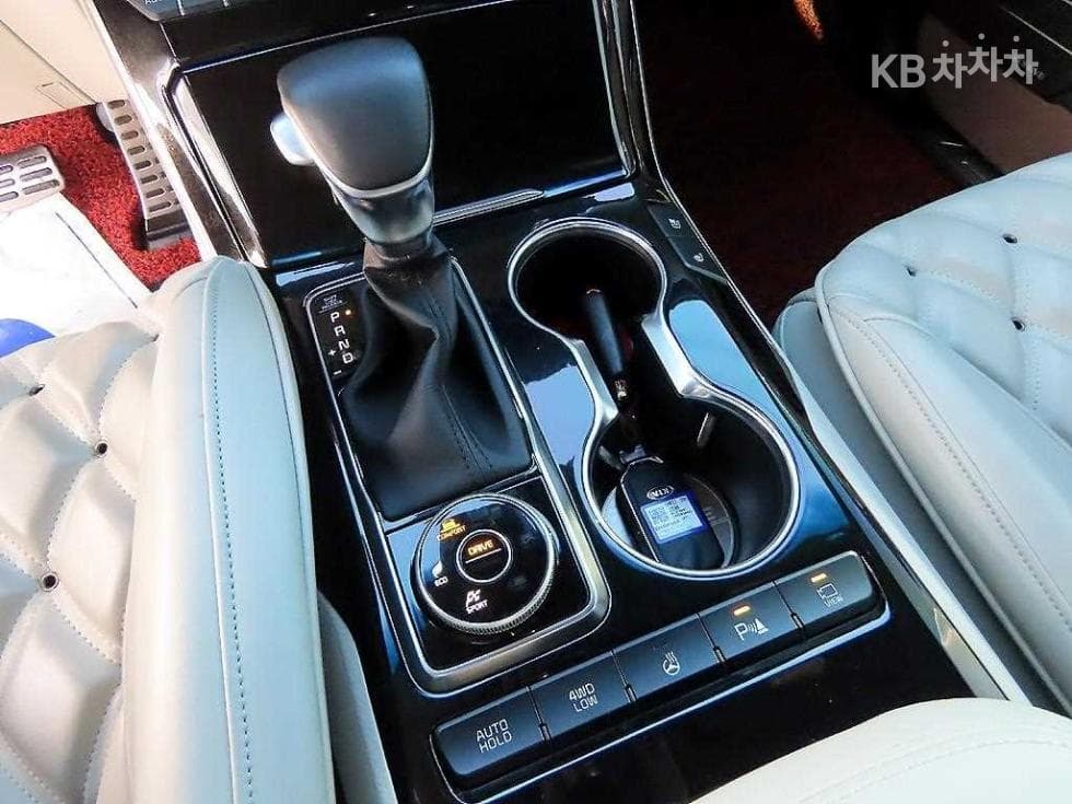 Kia Mohave 더마스터3.0 Diesel 4WD Masters - 12