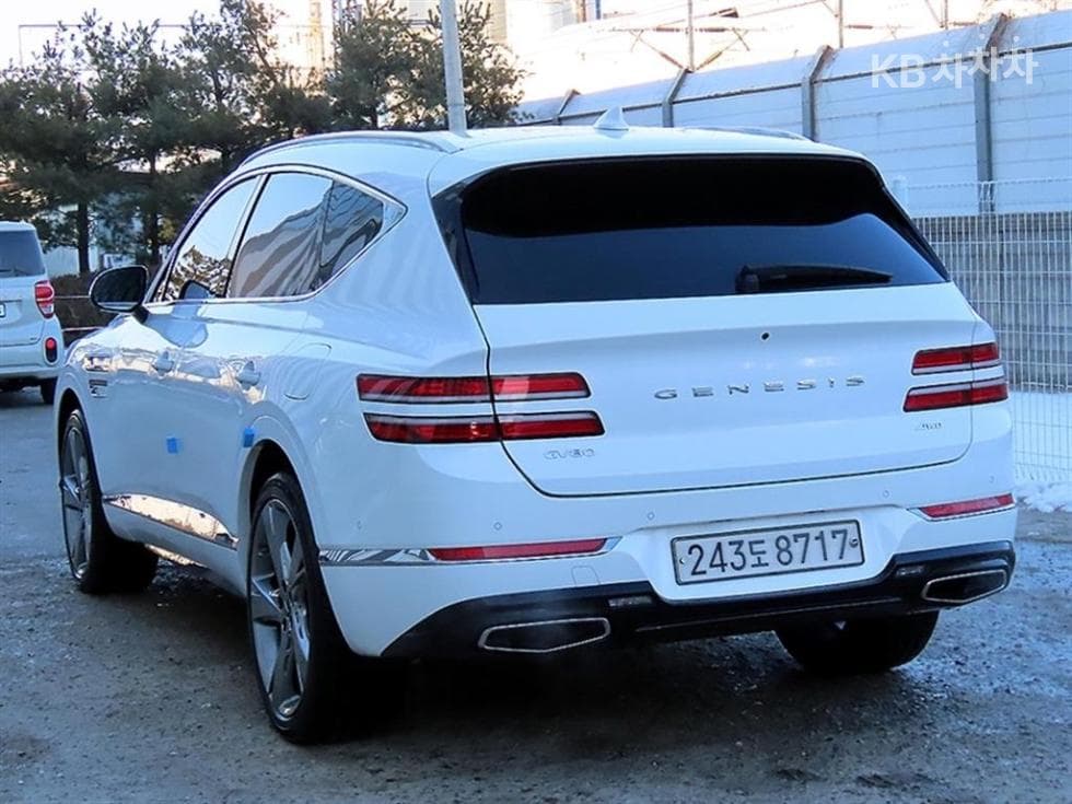 Genesis GV802.5 Turbo Gasoline AWD - 3