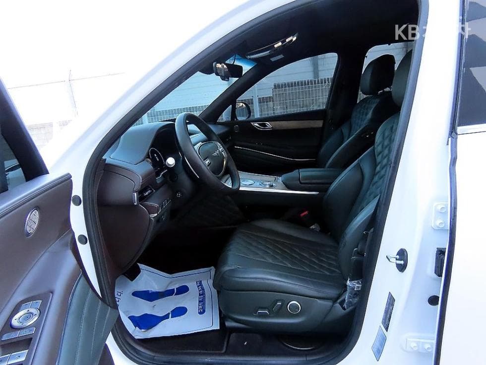 Genesis GV802.5 Turbo Gasoline AWD - 5