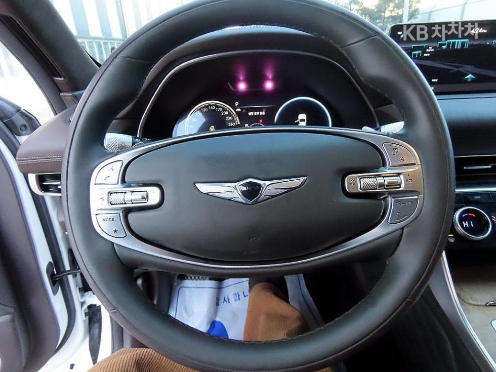 Genesis GV802.5 Turbo Gasoline AWD - 8