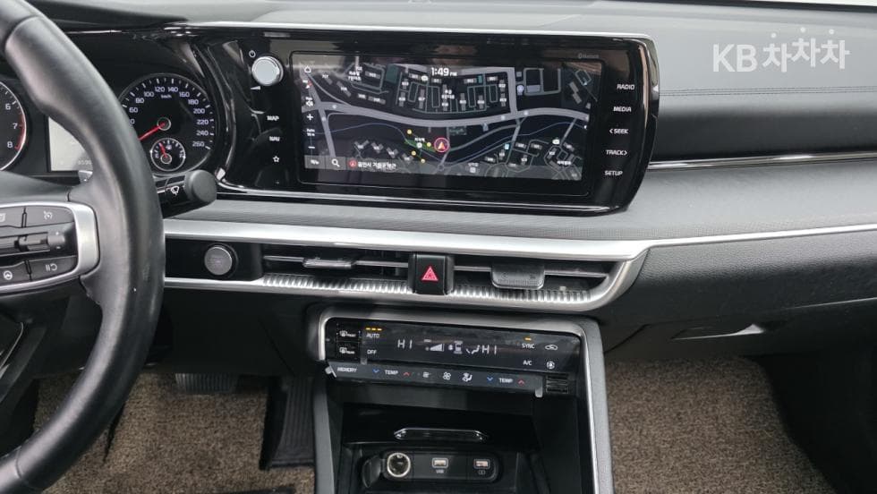 Kia K5 3rd Gen2.0 Gasoline Prestige - 11