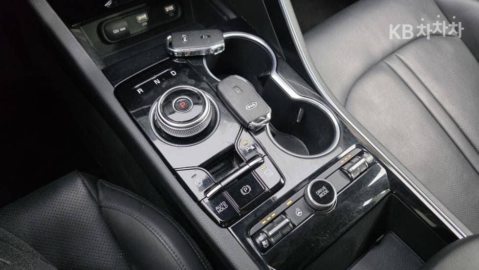 Kia K5 3rd Gen2.0 Gasoline Noblesse - 19