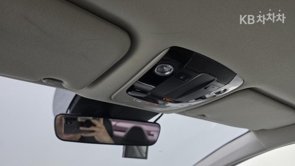 Kia K5 3rd Gen2.0 Gasoline Noblesse - 21