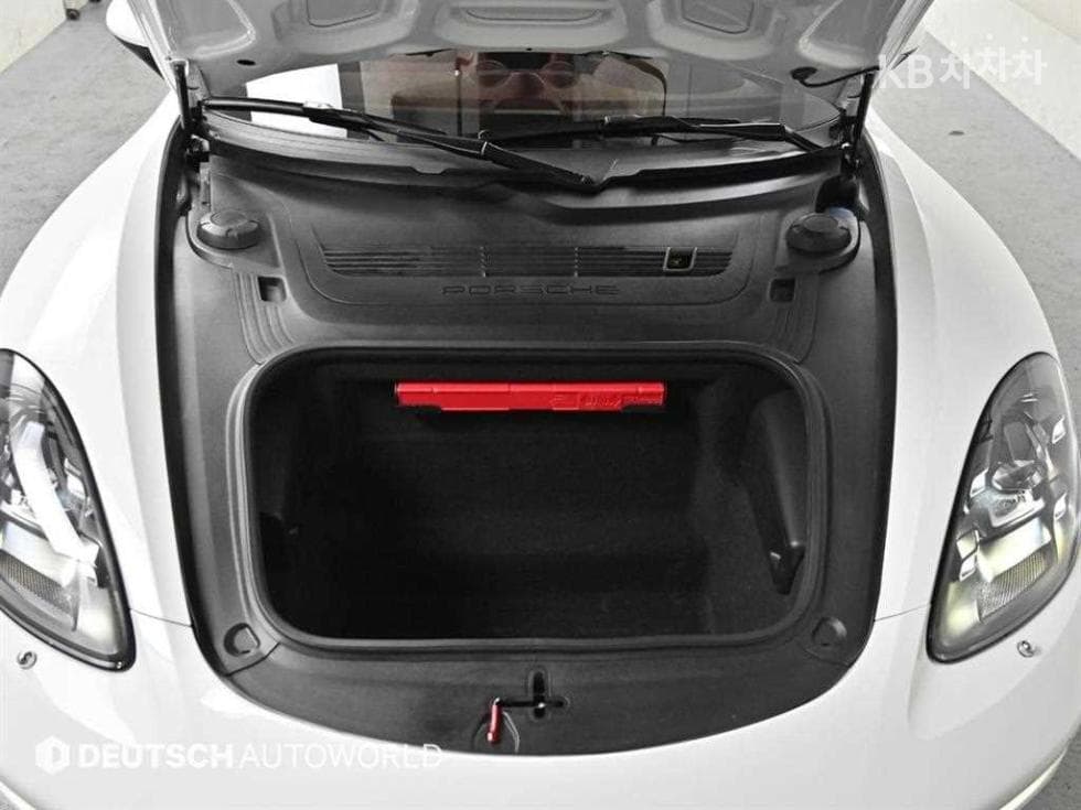 Porsche 718 박스터2.0 - 6