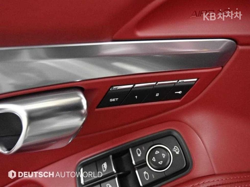 Porsche 718 박스터2.0 - 12