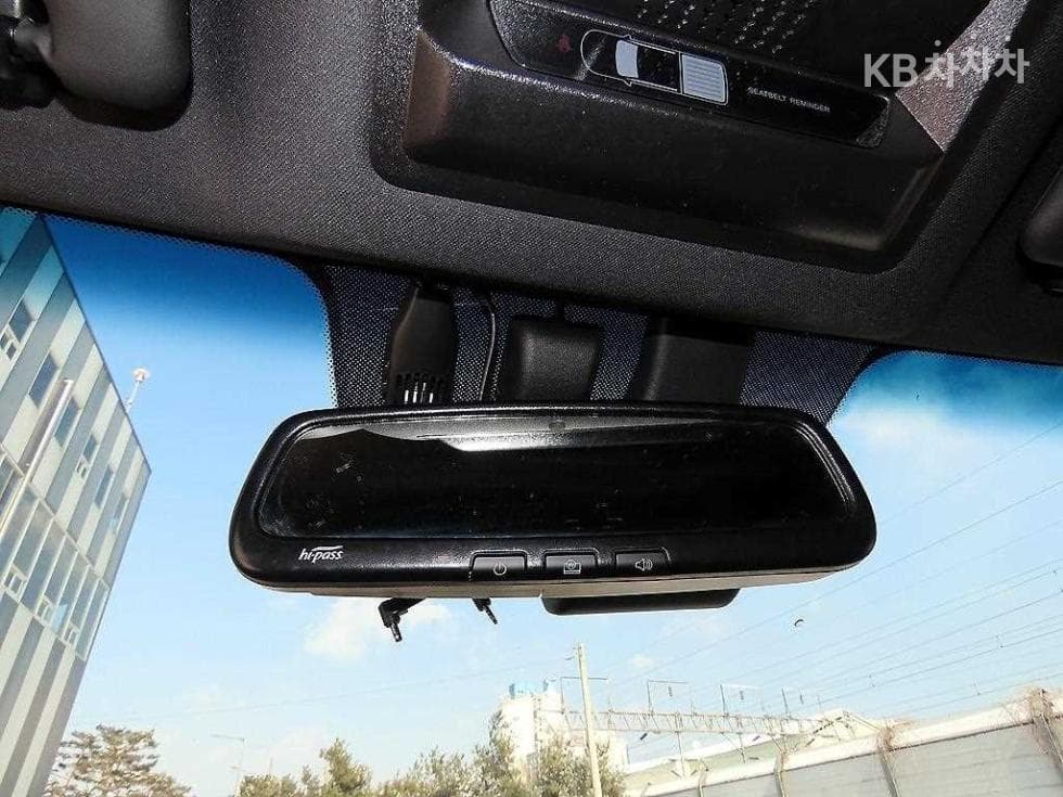 KG Mobility New Rexton 스포츠2.2 AWD 쿨멘 Prestige - 14