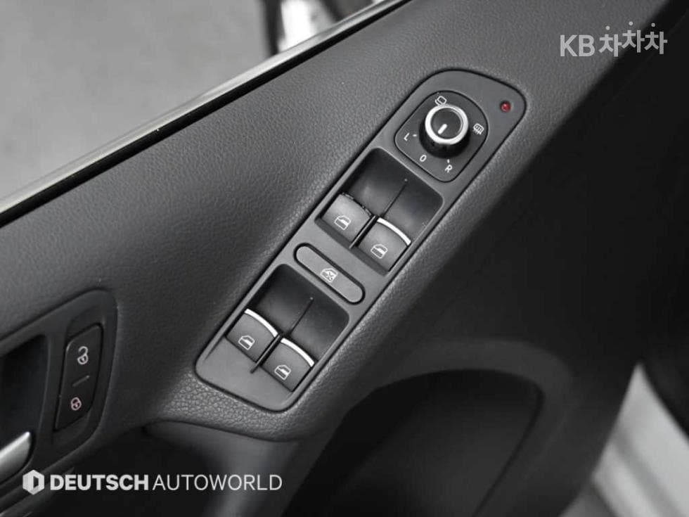 Volkswagen New Tiguan2.0 Turbo Diesel Injection Premium 5N - 16