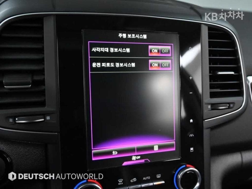 Renault Korea The New (facelift) QM62.0 LPe 2WD RE Signature - 17