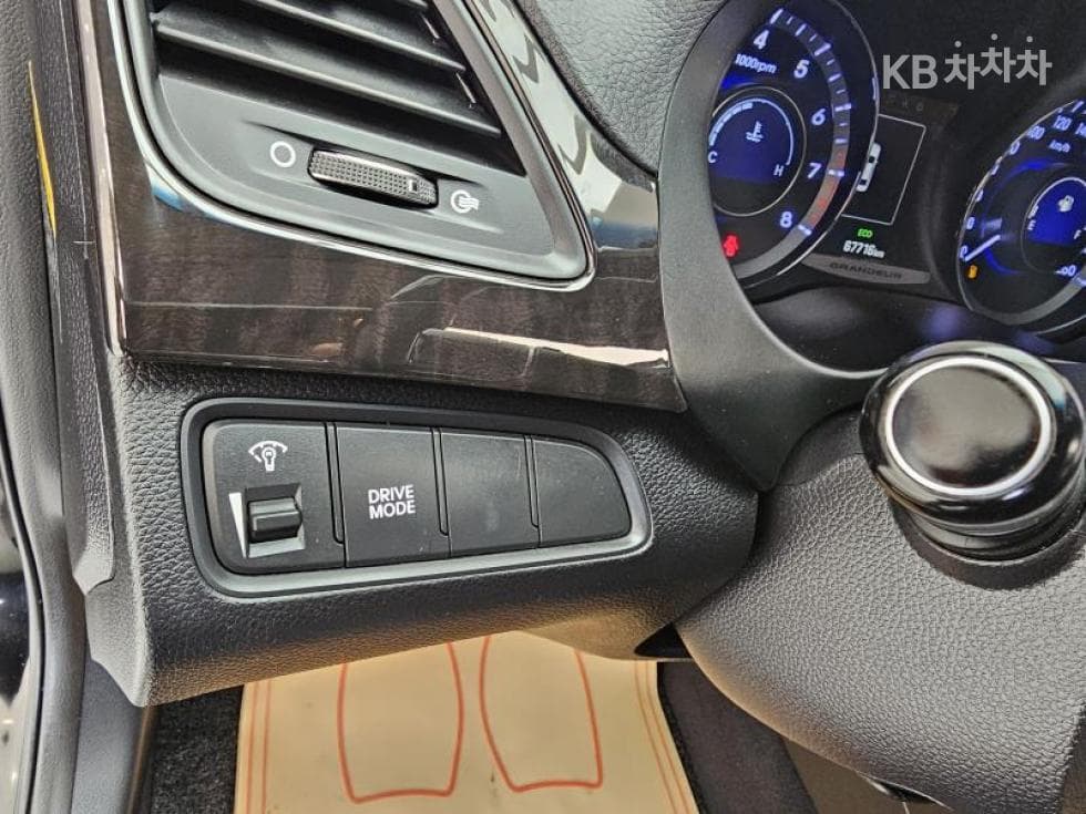 Хюндай Grandeur (Azera)HGHG300 Premium - 18