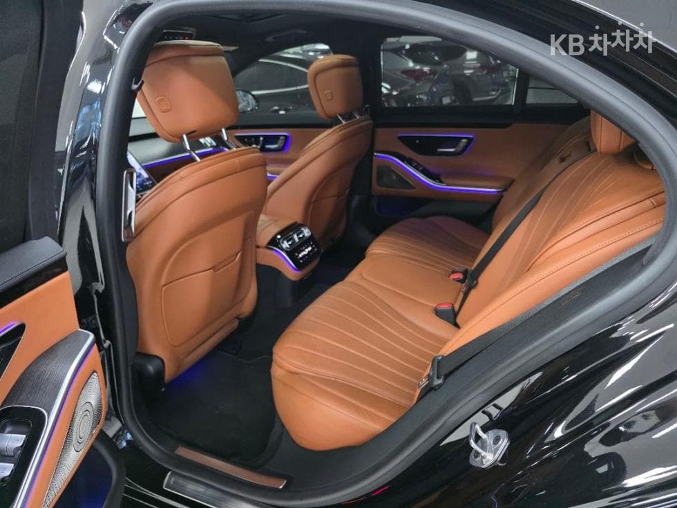 Mercedes-Benz S-Class W223S350d Standard - 8