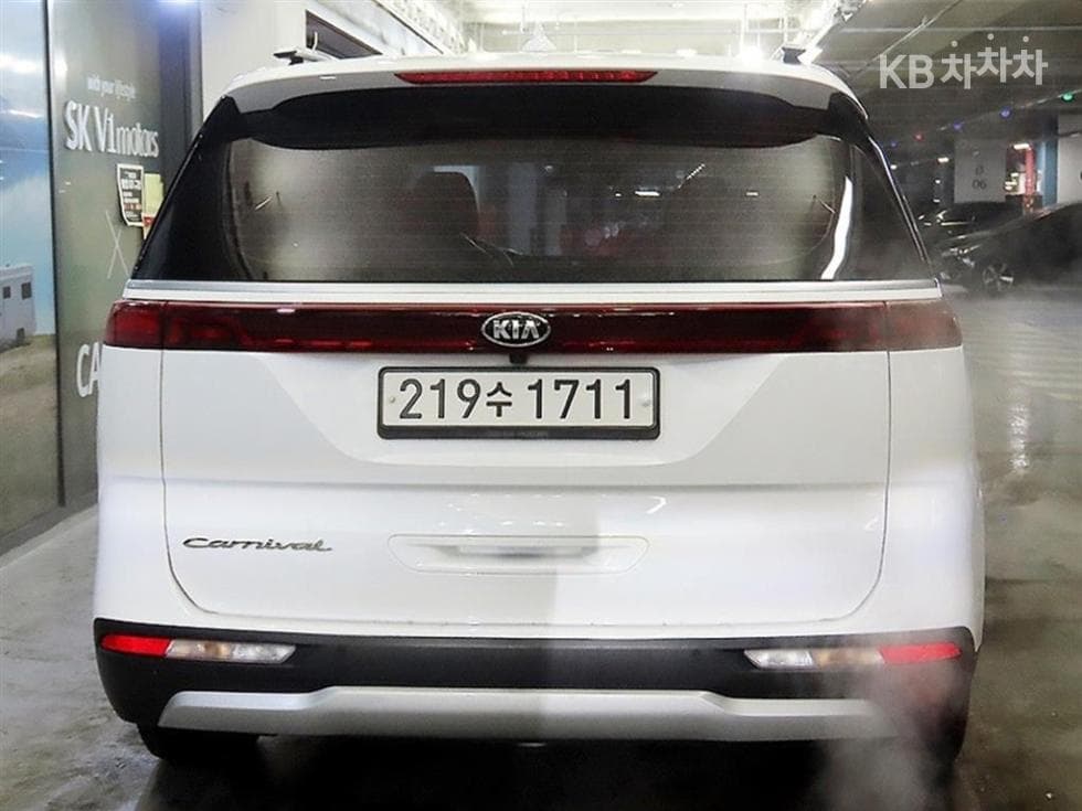 Kia Carnival 4th generationG3.5 GDI 9-seater Prestige - 5
