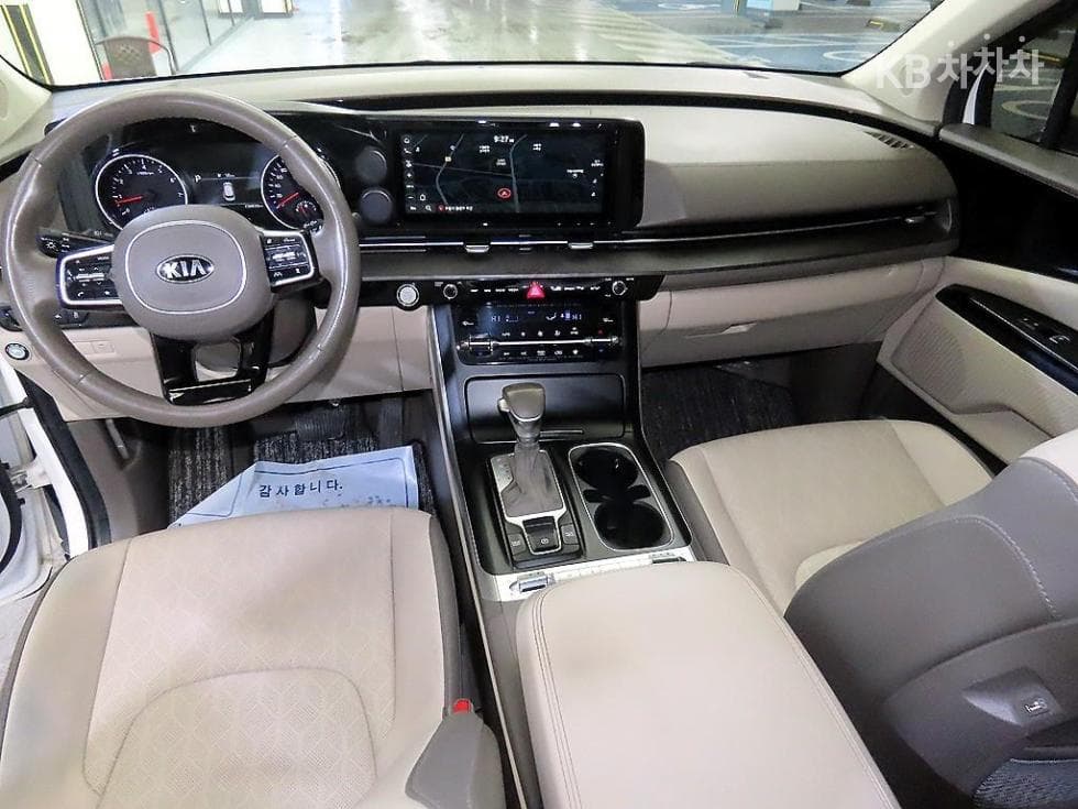 Kia Carnival 4th generationG3.5 GDI 9-seater Prestige - 10