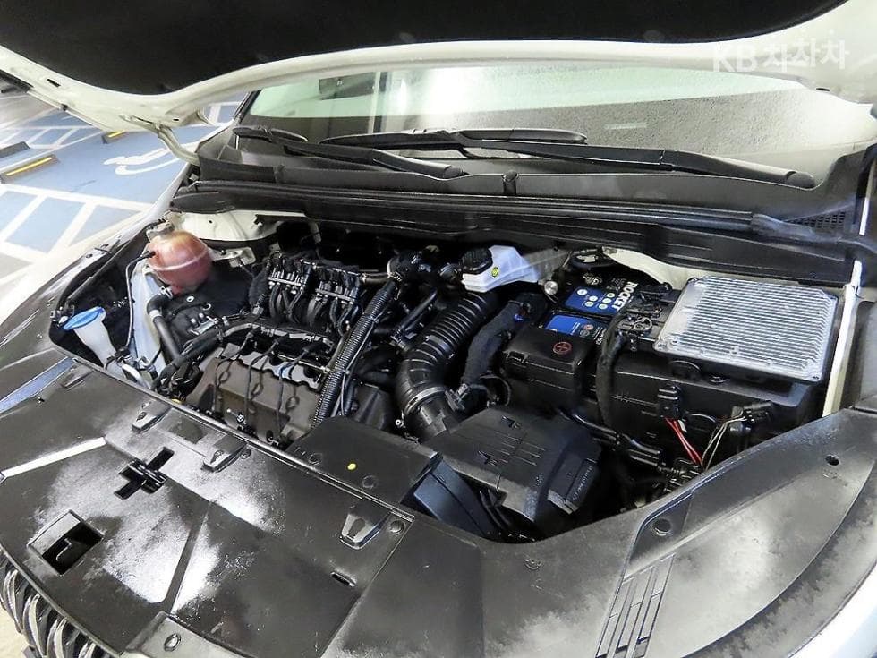 Kia Carnival 4th generationG3.5 GDI 9-seater Prestige - 19