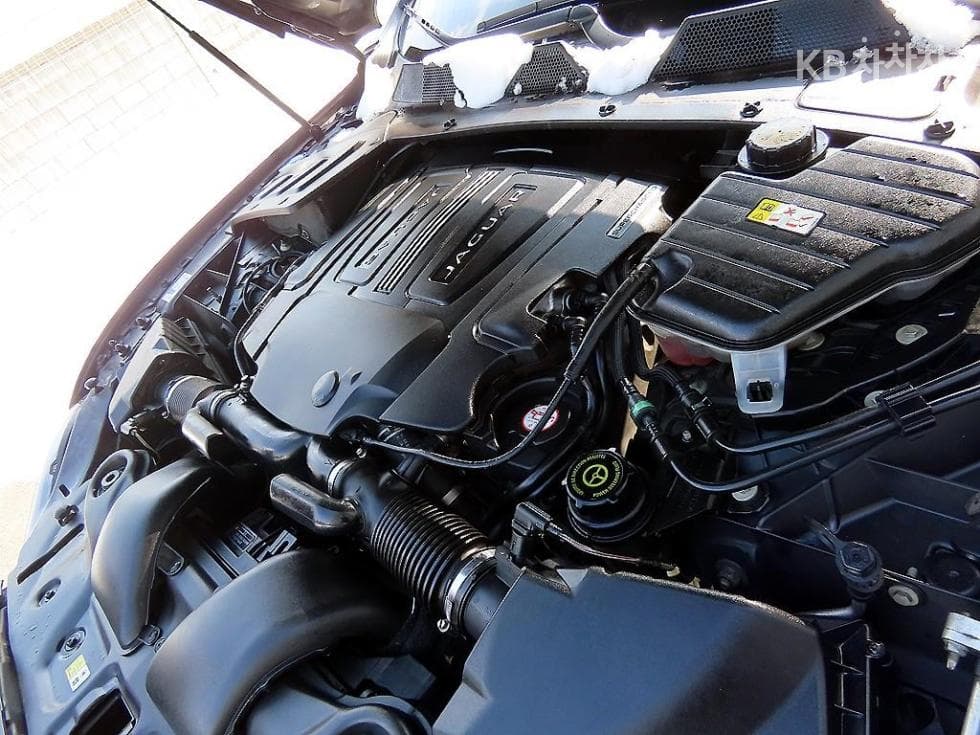 Jaguar All New XJ3.0 SC AWD 포트폴리오 LWB X351 - 19