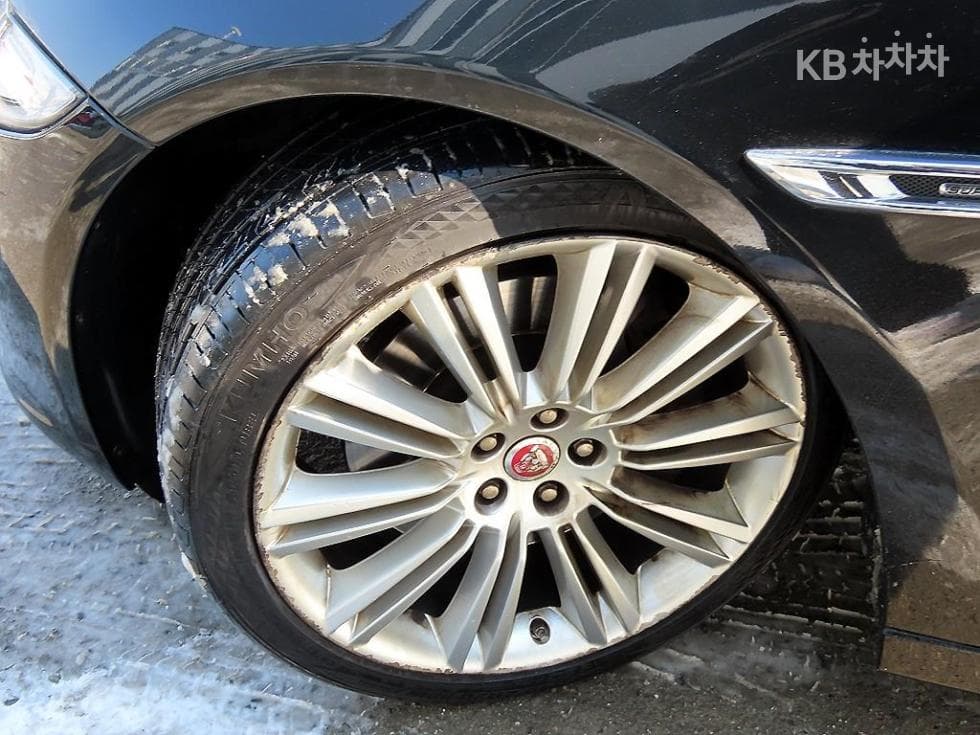 Jaguar All New XJ3.0 SC AWD 포트폴리오 LWB X351 - 20