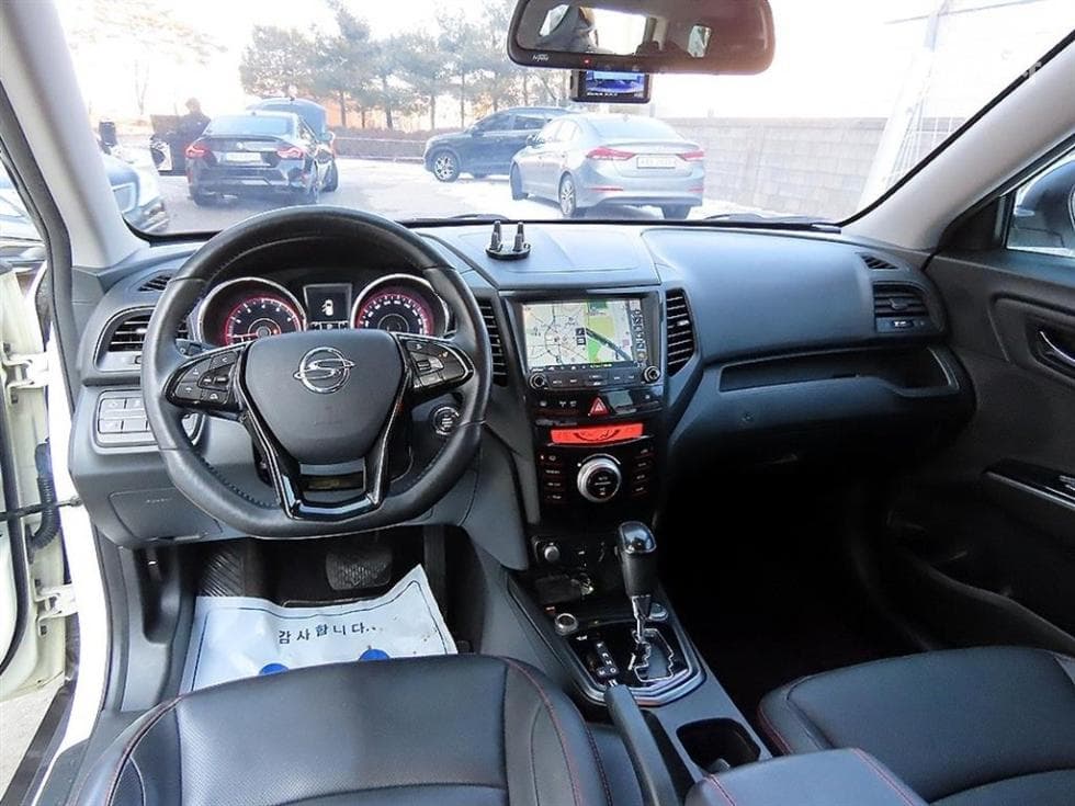 KG Mobility Tivoli AirGasoline 2WD RX - 7