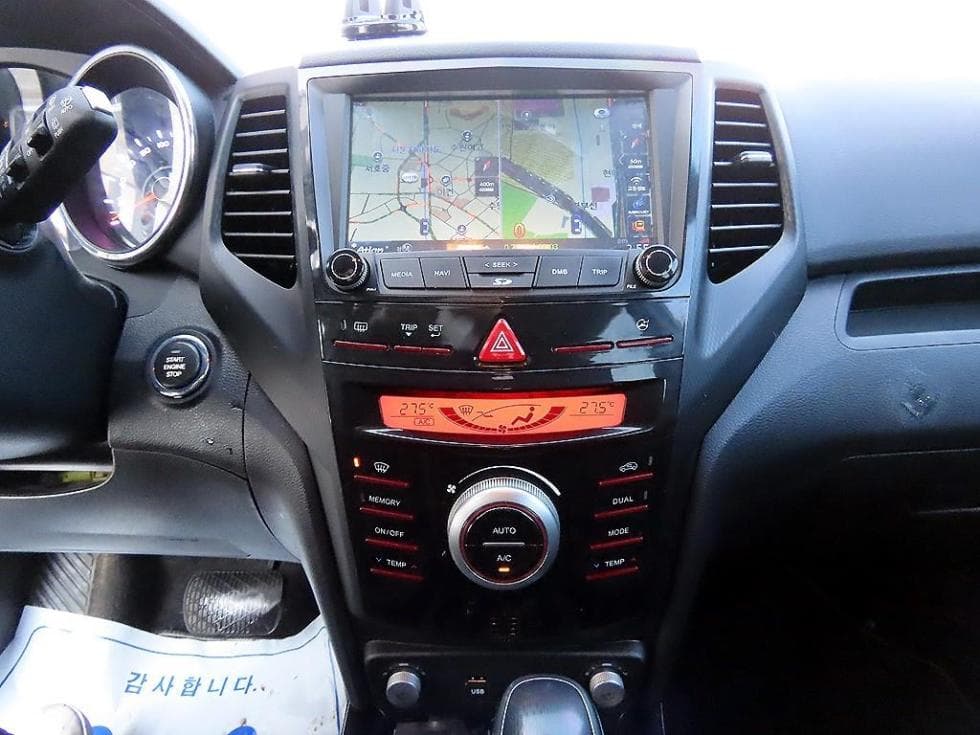 KG Mobility Tivoli AirGasoline 2WD RX - 13