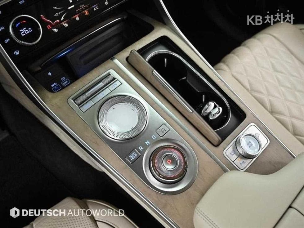 Genesis GV802.5 Turbo Gasoline 2WD - 9