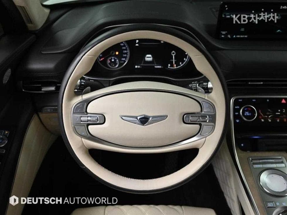 Genesis GV802.5 Turbo Gasoline 2WD - 13