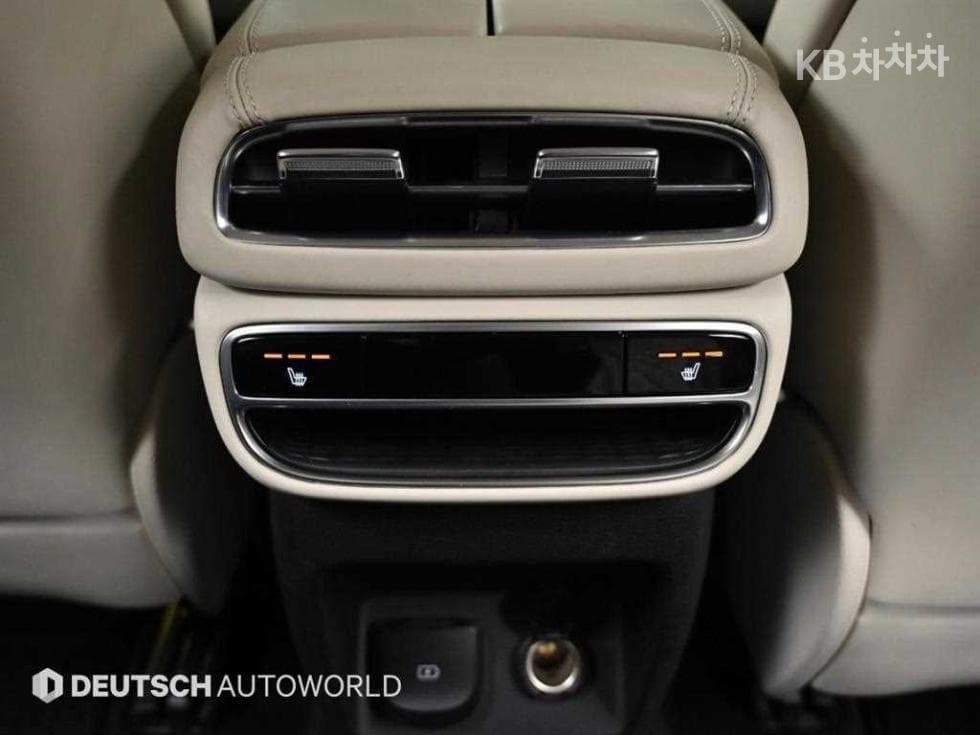 Genesis GV802.5 Turbo Gasoline 2WD - 16