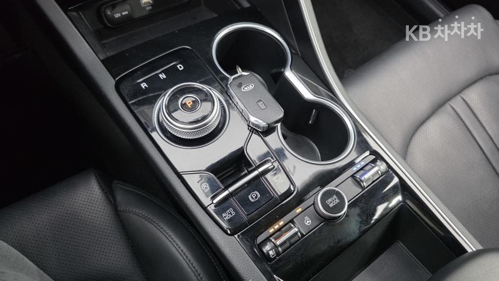 Kia K5 3rd Gen2.0 Gasoline Prestige - 21