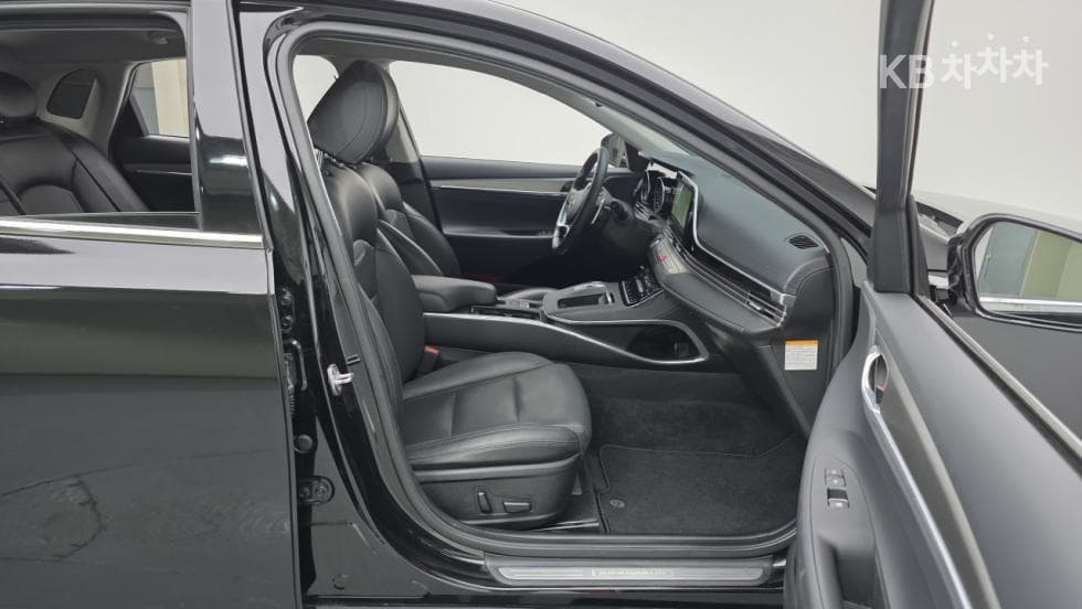 Hyundai The New (facelift) Grandeur (Azera) Hybrid2.4 Premium - 7