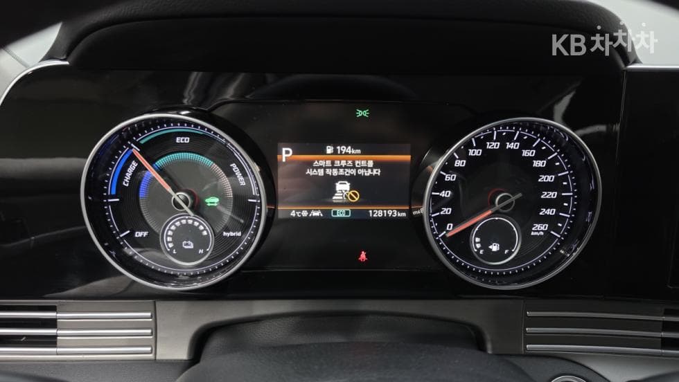 Hyundai The New (facelift) Grandeur (Azera) Hybrid2.4 Premium - 18